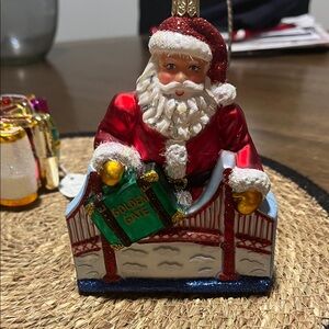 Ornament glass blown pinnacle peak San Fran /golden gate bridge Santa NWT